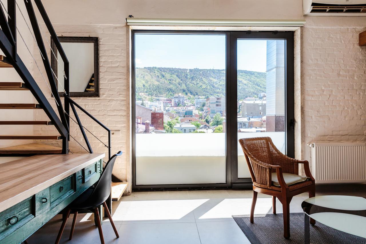 Nini'S Lofts At The Melikishvili Street Tbilisi Esterno foto