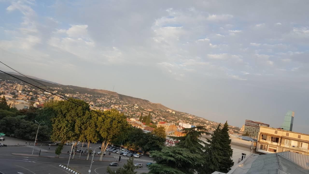 Nini'S Lofts At The Melikishvili Street Tbilisi Esterno foto